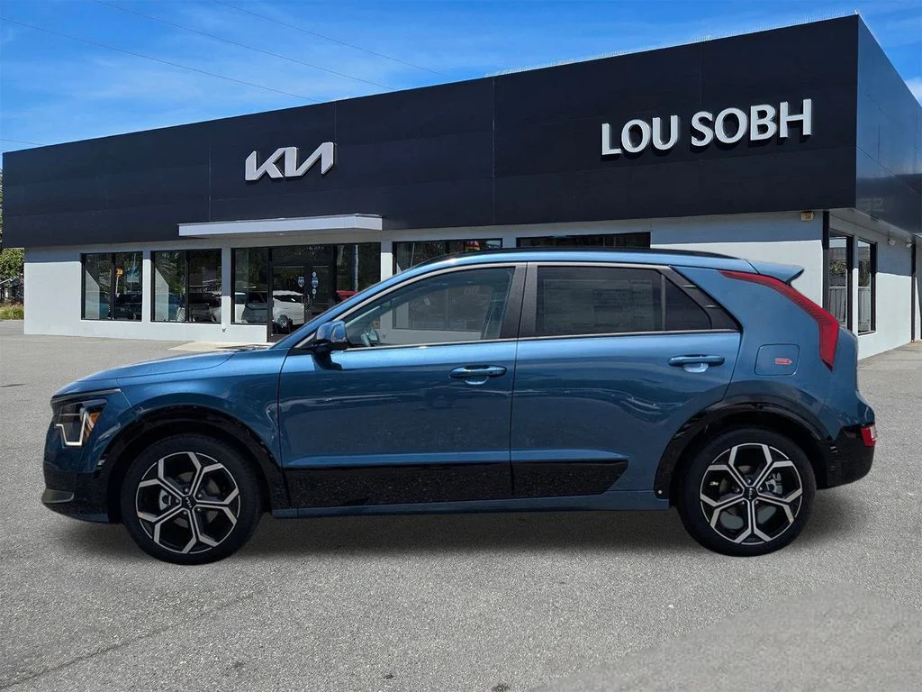 2025 Kia Niro EX Touring - Photo 7