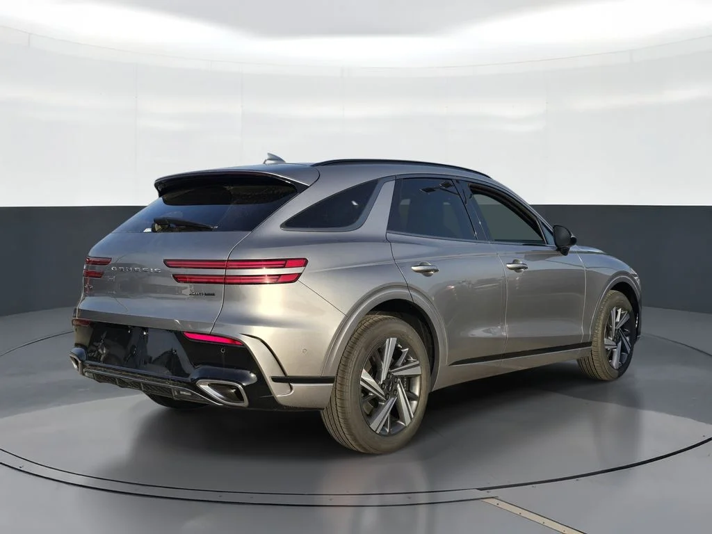 New 2026 Silver Genesis 3.5T Sport Advanced image 3