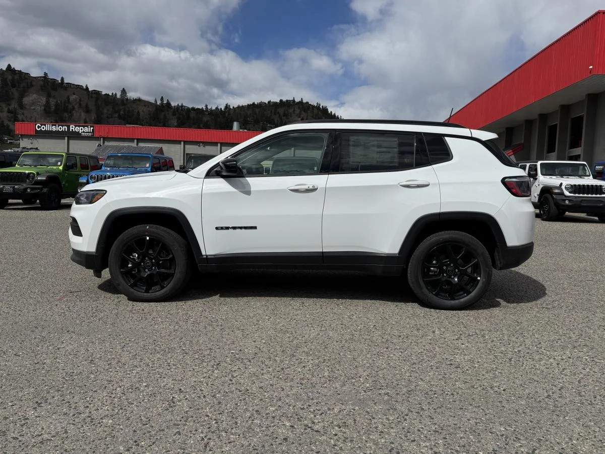 New 2026 White Jeep North image 9