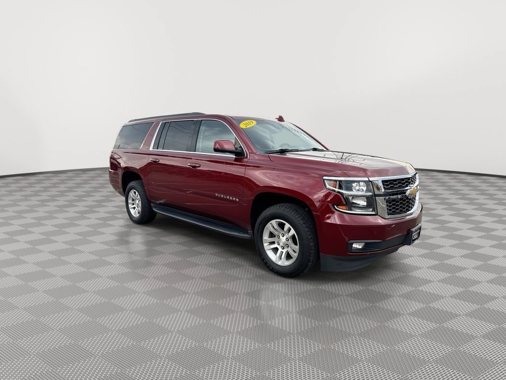 Used 2019 Chevrolet Suburban LT with VIN 1GNSKHKC0KR345026 for sale in Wheat Ridge, CO