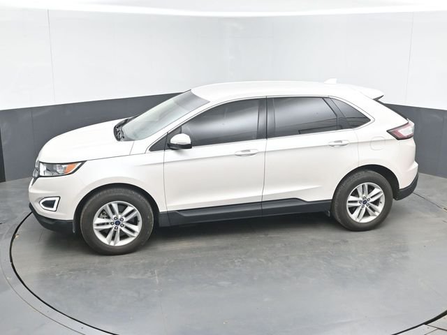 Used 2017 White Ford SEL image 22