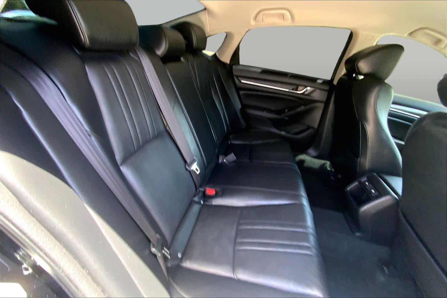 Used 2022 Crystal Black Pearl Honda Sport SE image 19