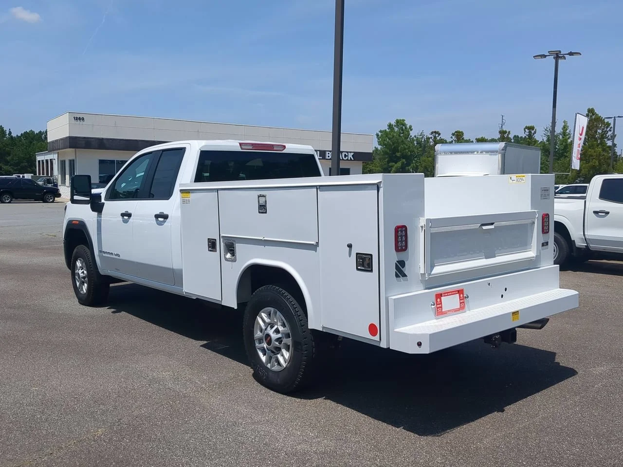 New 2026 Summit White GMC Pro image 6