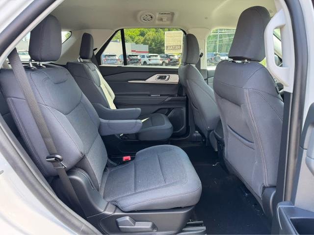 New 2026 Star White Metallic Tri-Coat Ford Active image 13