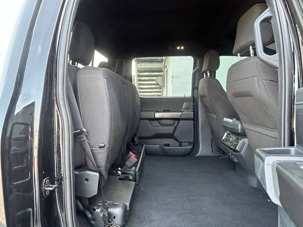 Used 2023 Black Metallic Ford XLT image 27