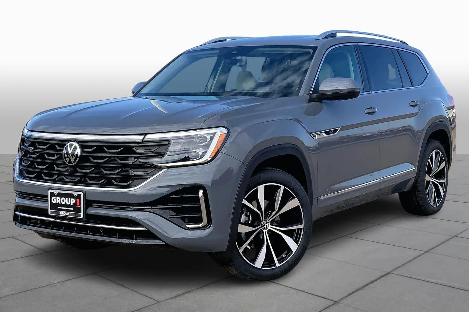 New 2026 Volkswagen Atlas 2.0T SEL Premium R-Line