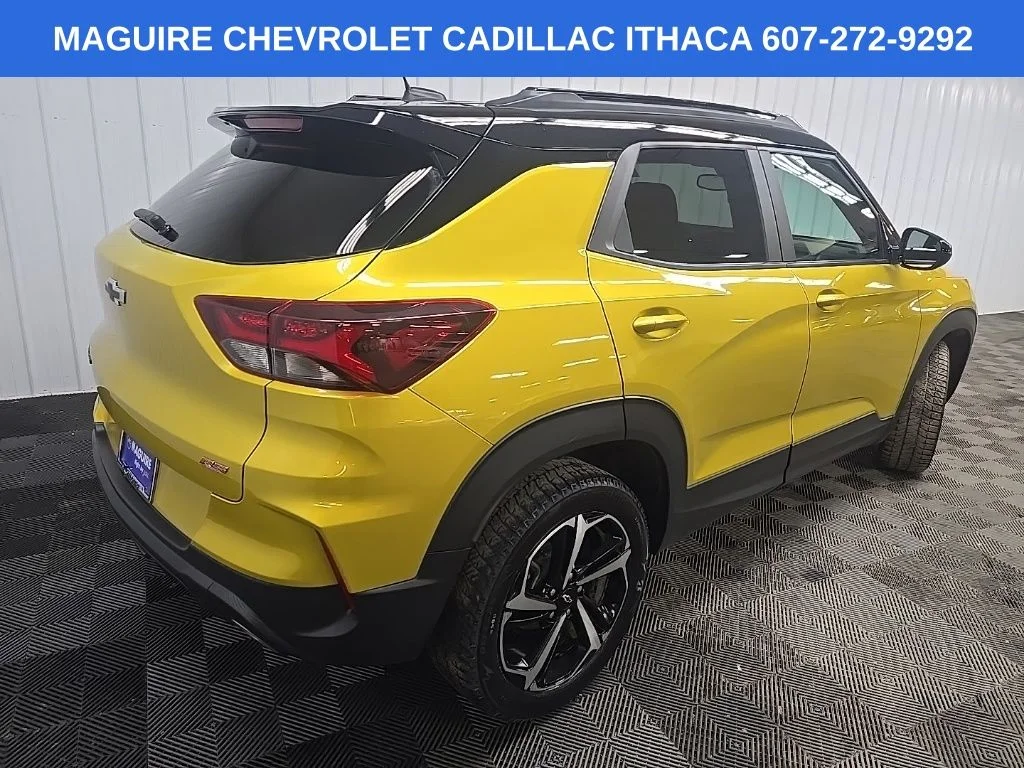 Used 2023 Yellow Chevrolet RS image 10