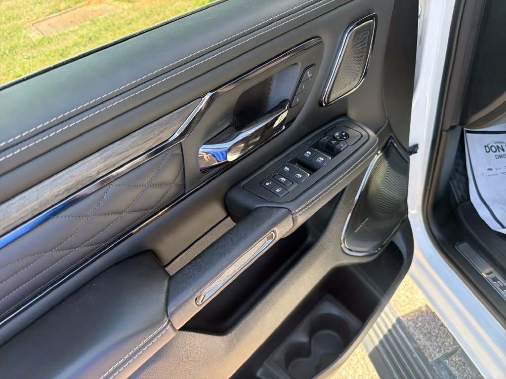 Used 2025 White Ram Limited image 10