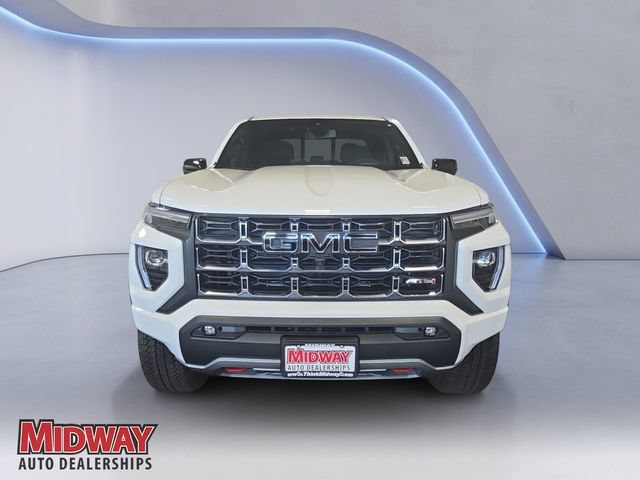 New 2026 Summit White GMC AT4 image 8