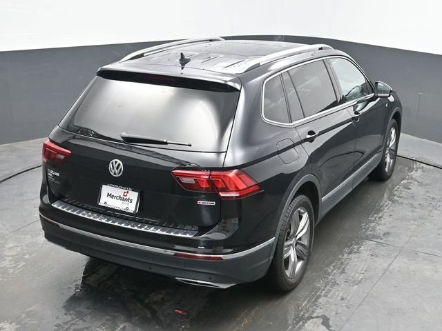 Used 2021 Black Volkswagen 2.0T SE image 37