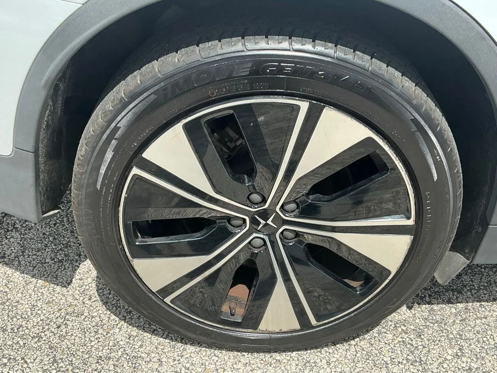 Used 2023  Polestar Long Range Dual Motor image 14