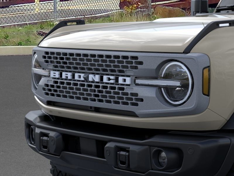 New 2026 Desert Sand Ford Badlands® image 21