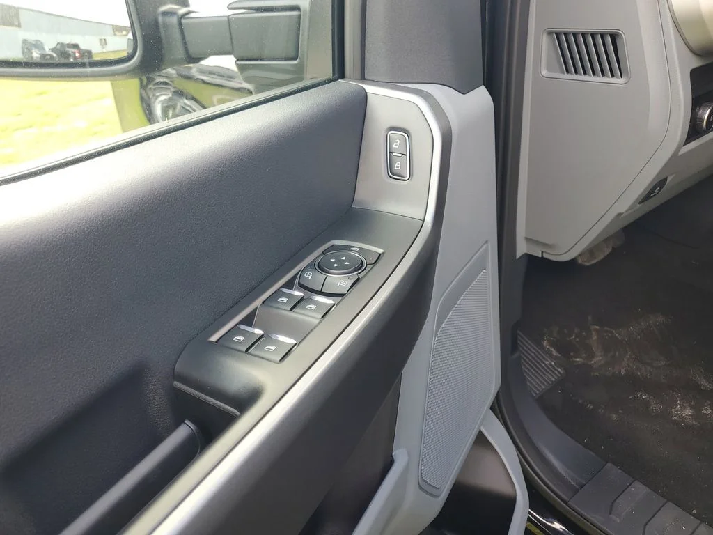 2025 Ford F-250 Super Duty XL - Photo 7