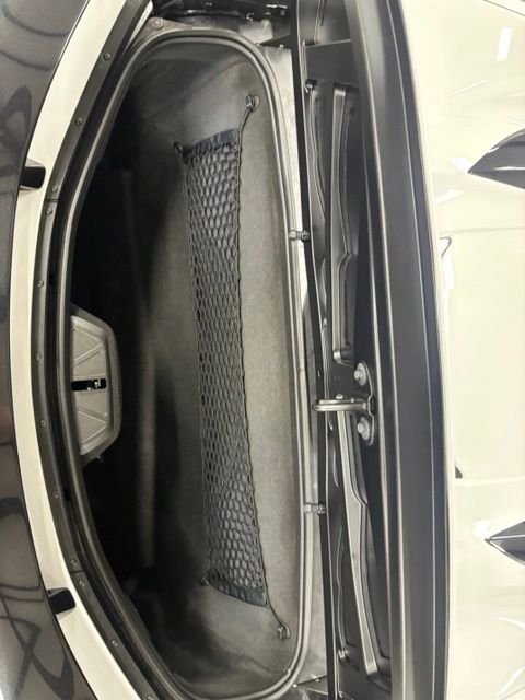 Used 2025 White Chevrolet Z06 image 19