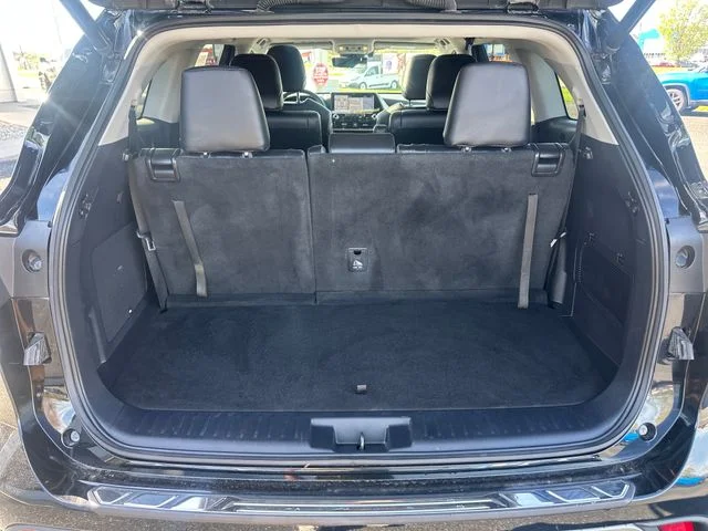 Used 2021 Black Toyota Platinum image 7