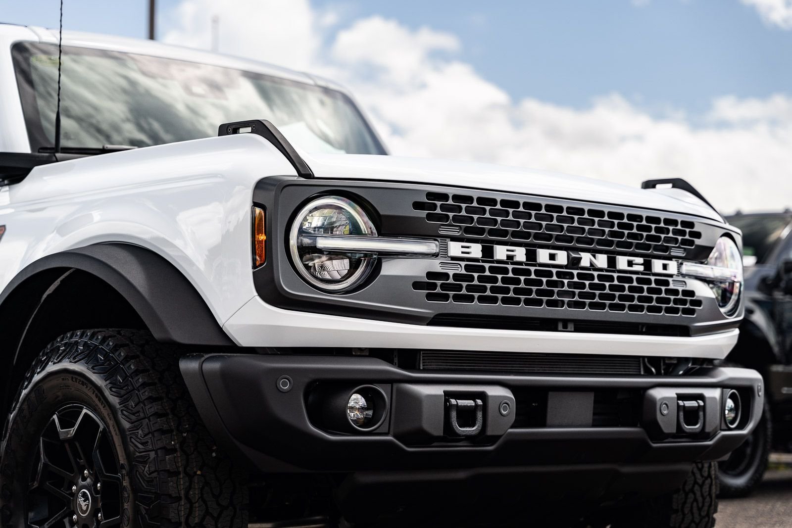 New 2026 Oxford White Ford Badlands® image 6