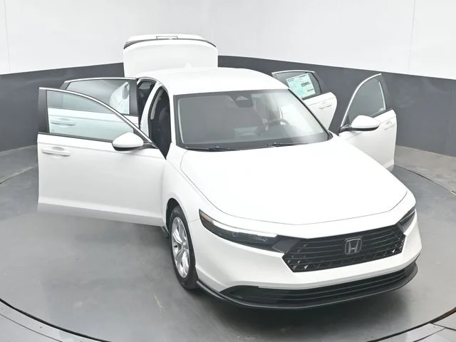 New 2026 Platinum White Pearl Honda LX image 52