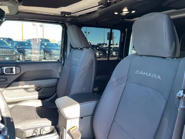 Used 2022 Black Jeep Sahara 4x4 image 14