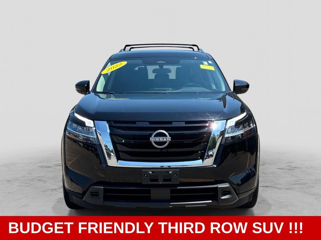 Used 2022 Black Nissan SV image 2