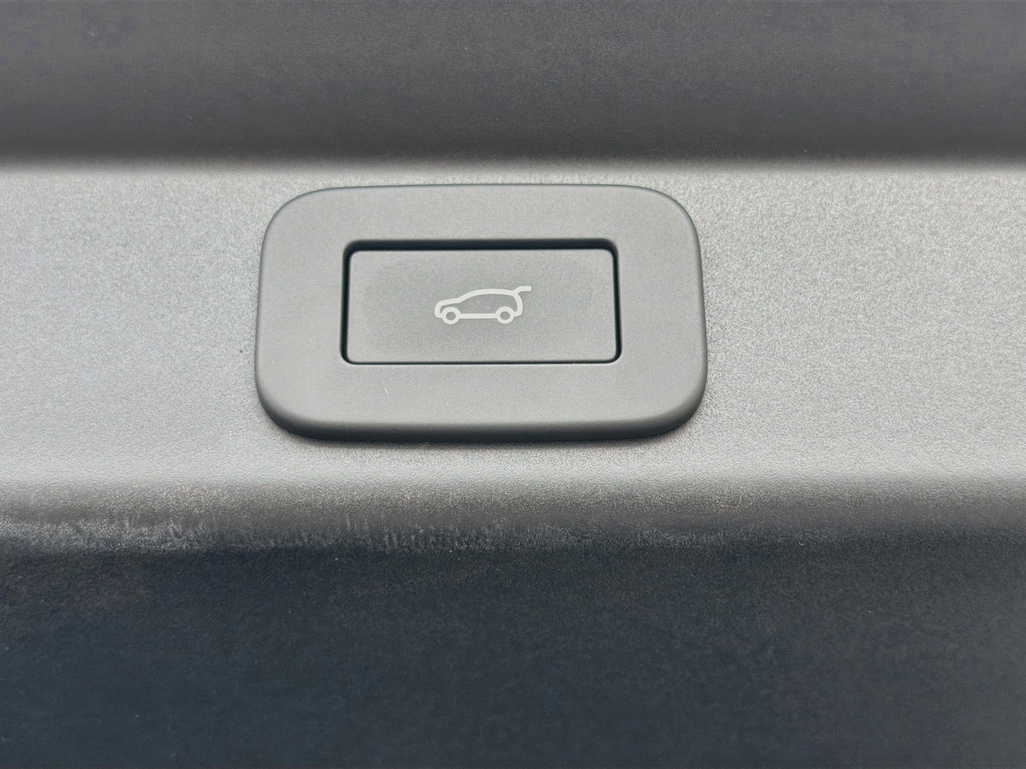 New 2026 Santorini Black LAND ROVER Dynamic SE image 14