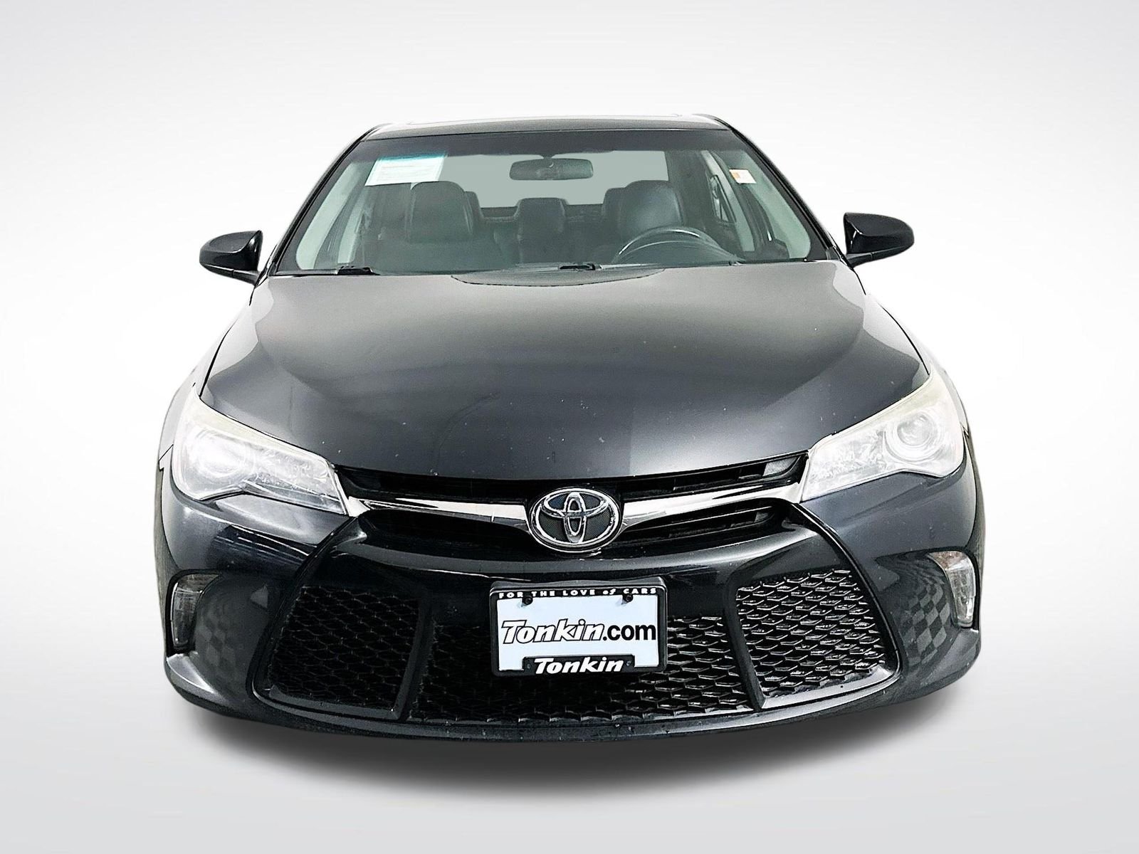 Used 2017 Midnight Black Metallic Toyota XSE image 2