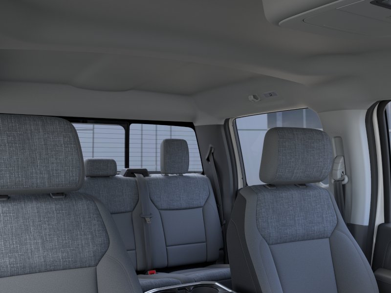 New 2026 Oxford White Ford XLT image 22