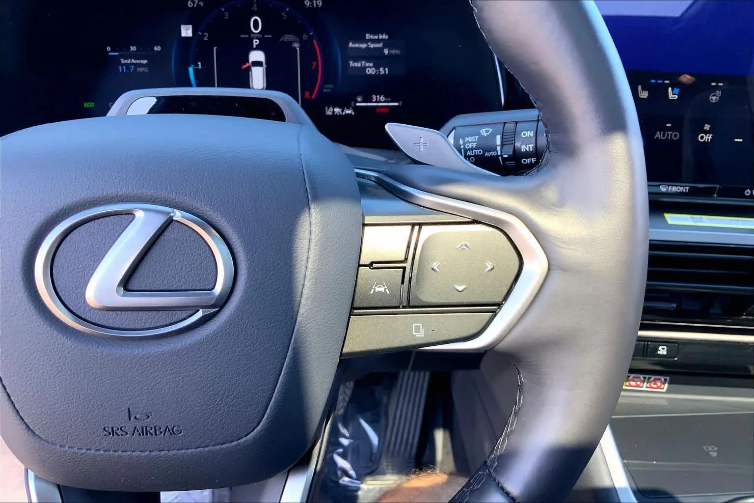 Certified Used 2025 CAVIAR Lexus Luxury image 25