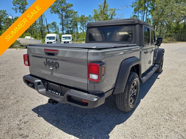 Used 2021 Gray Jeep Sport image 4