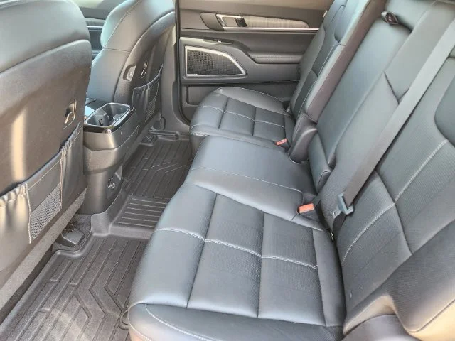 Used 2024 Red Kia EX image 30