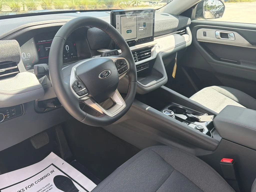 New 2026 Gray Ford Active image 5