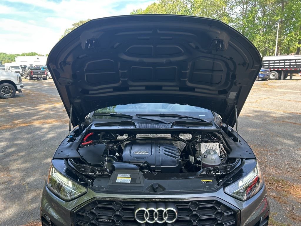 Used 2025  Audi 45 S line Premium image 12