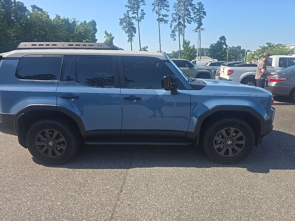 Used 2025 Blue Toyota Base image 4