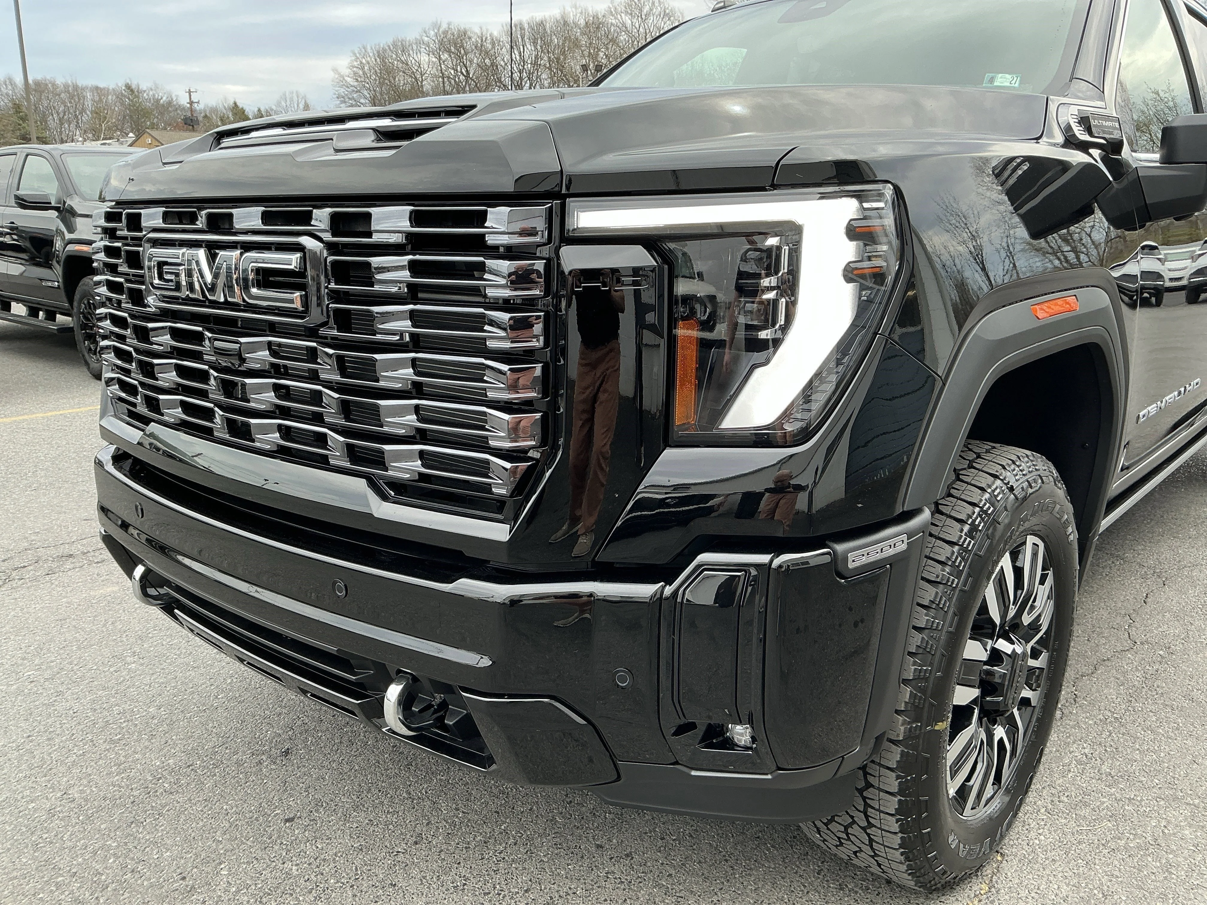 New 2026 Onyx Black GMC Denali Ultimate image 19