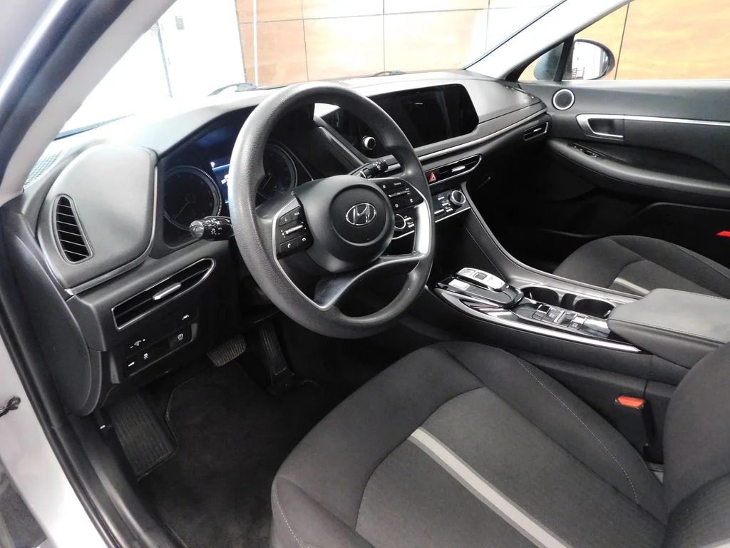 Certified Used 2023 Silver Hyundai SEL image 13
