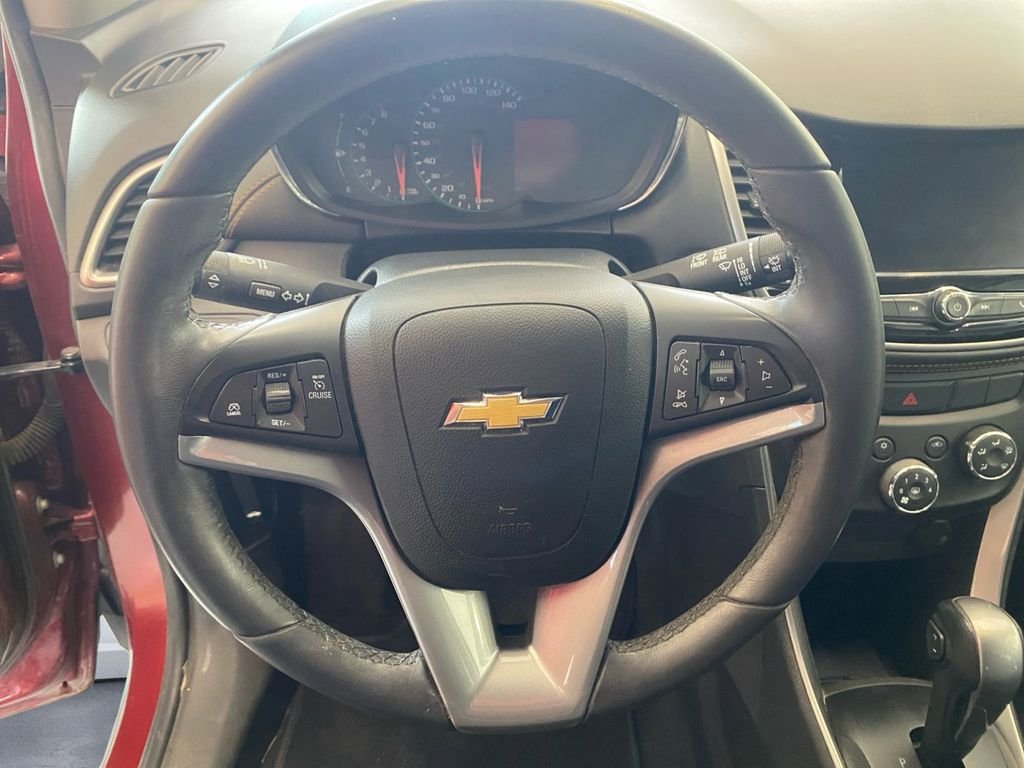 Used 2021 Red Chevrolet LT image 9