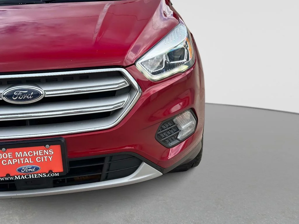 Used 2018 Red Ford SEL image 11