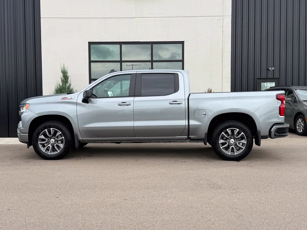 Used 2024 Gray Chevrolet RST image 2