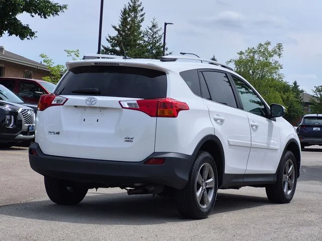 Used 2015 White Toyota XLE image 6