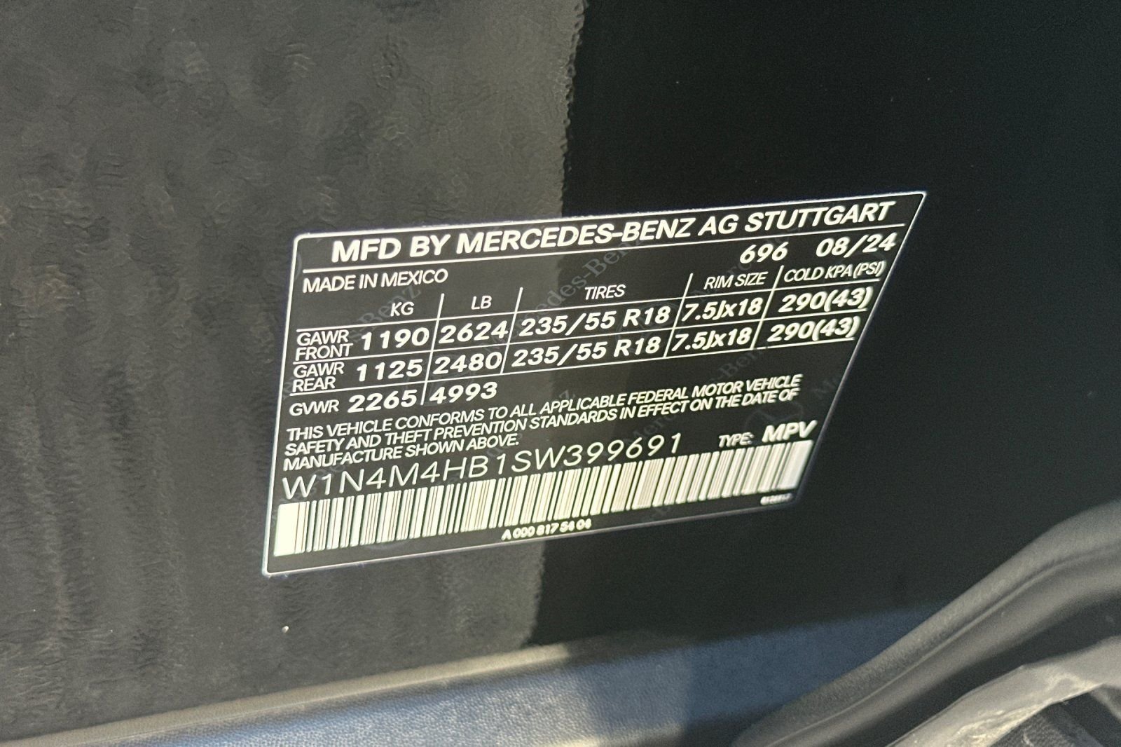 Certified Used 2025 Black Mercedes-Benz GLB 250 image 29