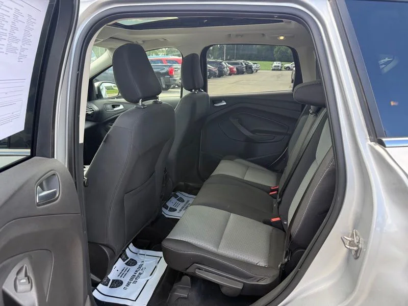 Used 2018 Silver Ford SE image 6