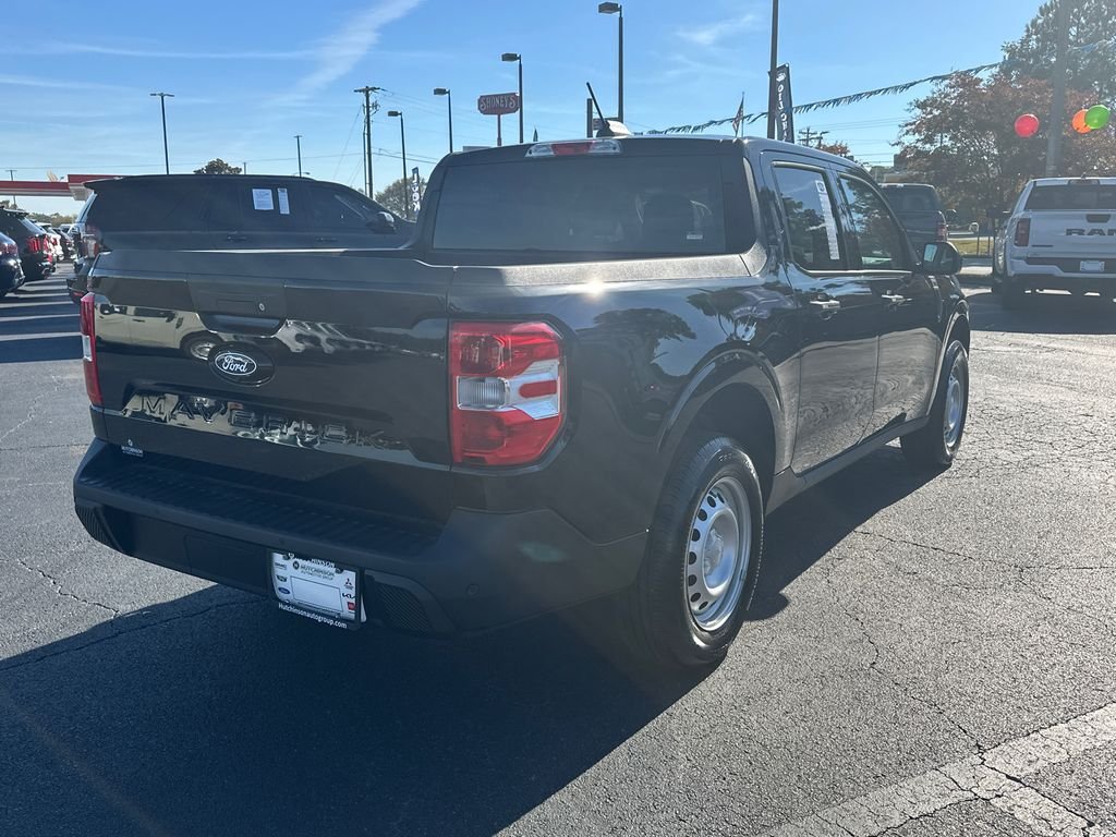 New 2025 Shadow Black Ford XL image 3