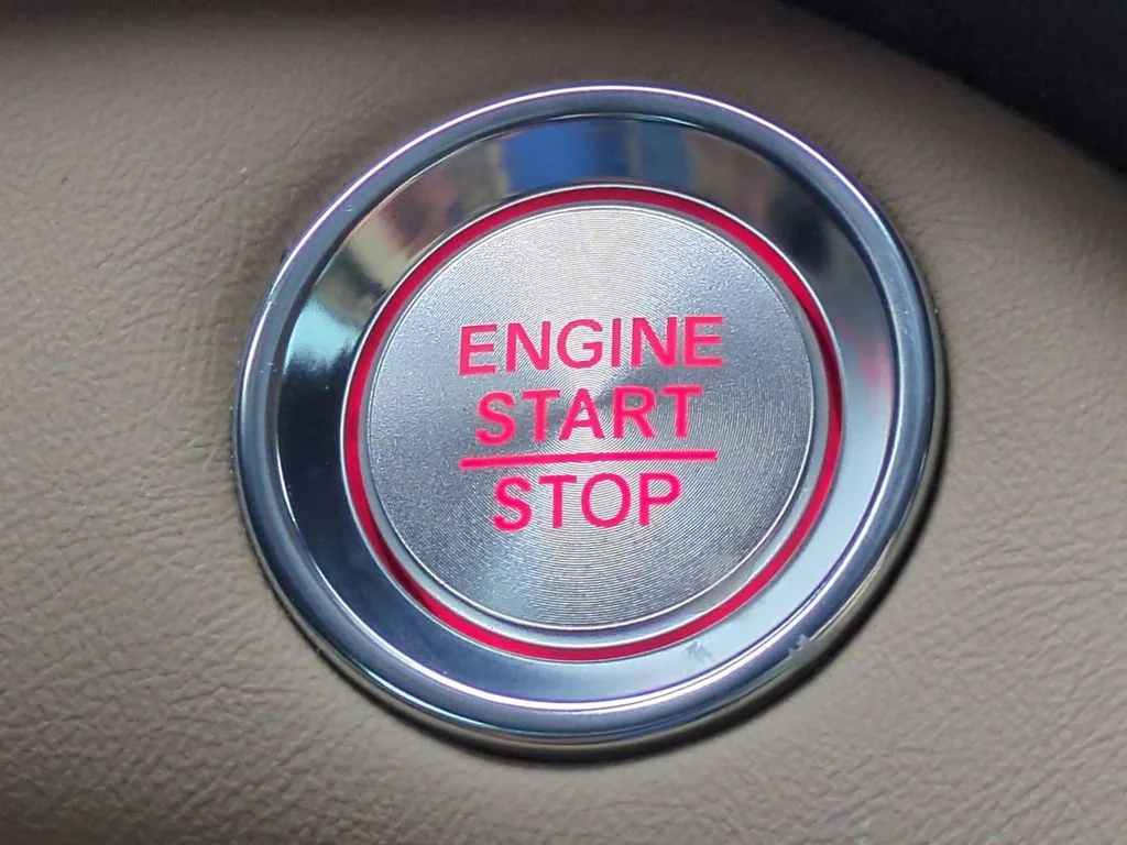 Used 2024  Acura Base image 27