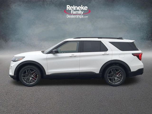 New 2026 Star White Metallic Tri-Coat Ford ST image 9