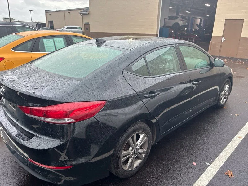Used 2017 Black Hyundai Value Edition image 4