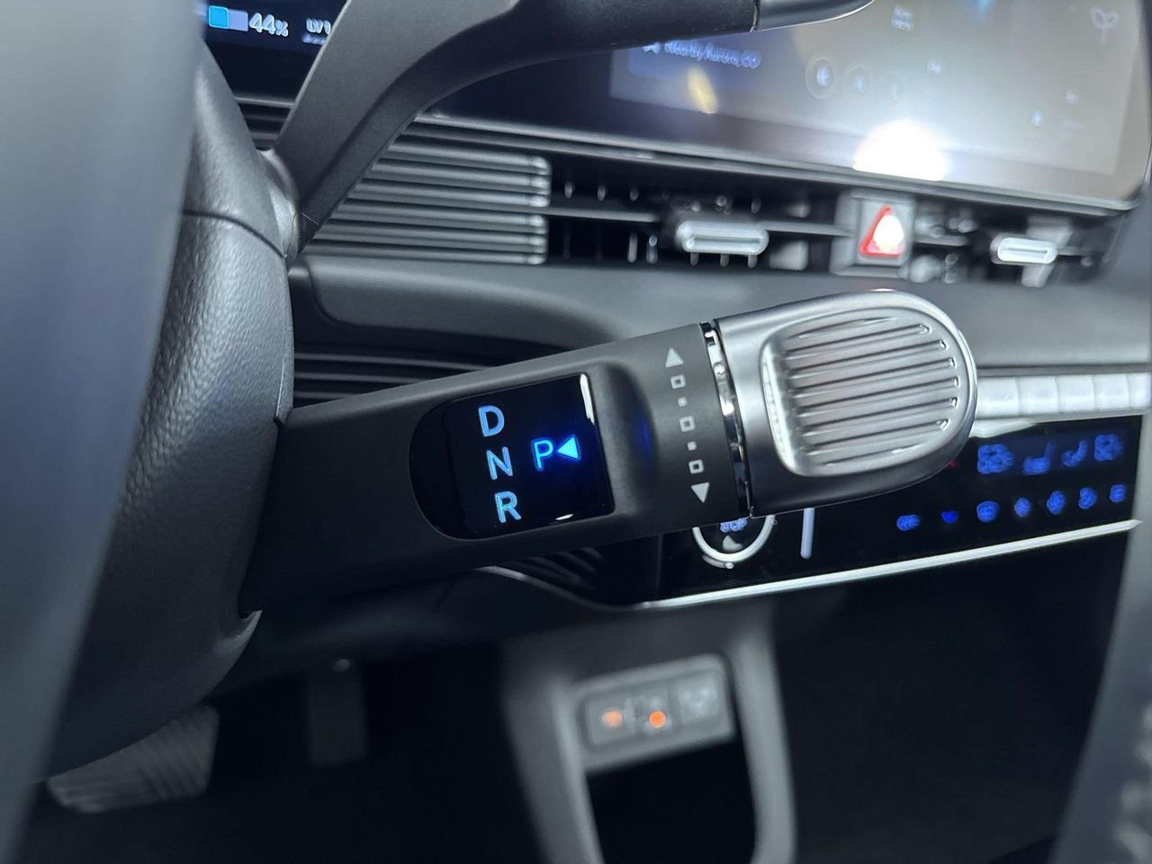 New 2027 Cyber Gray Hyundai SE image 22