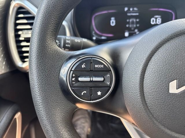 Used 2024 White Kia LX image 18