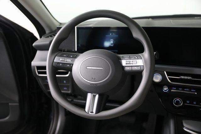 New 2026 Blue Hyundai SE image 67