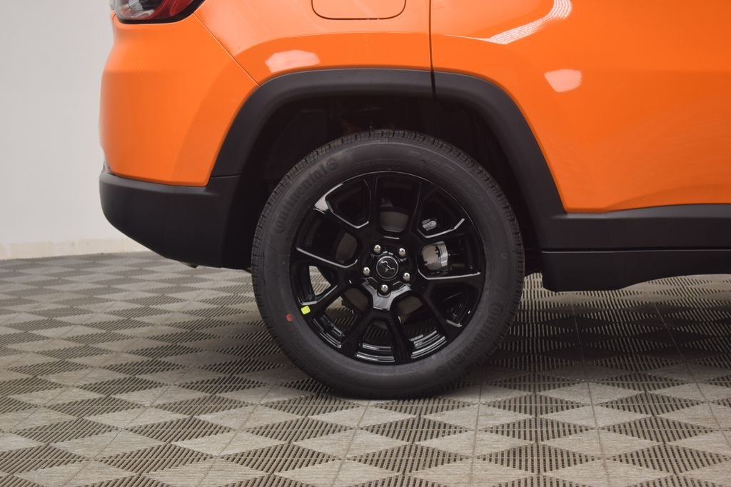 New 2026 Joose Exterior Paint Jeep Latitude image 9
