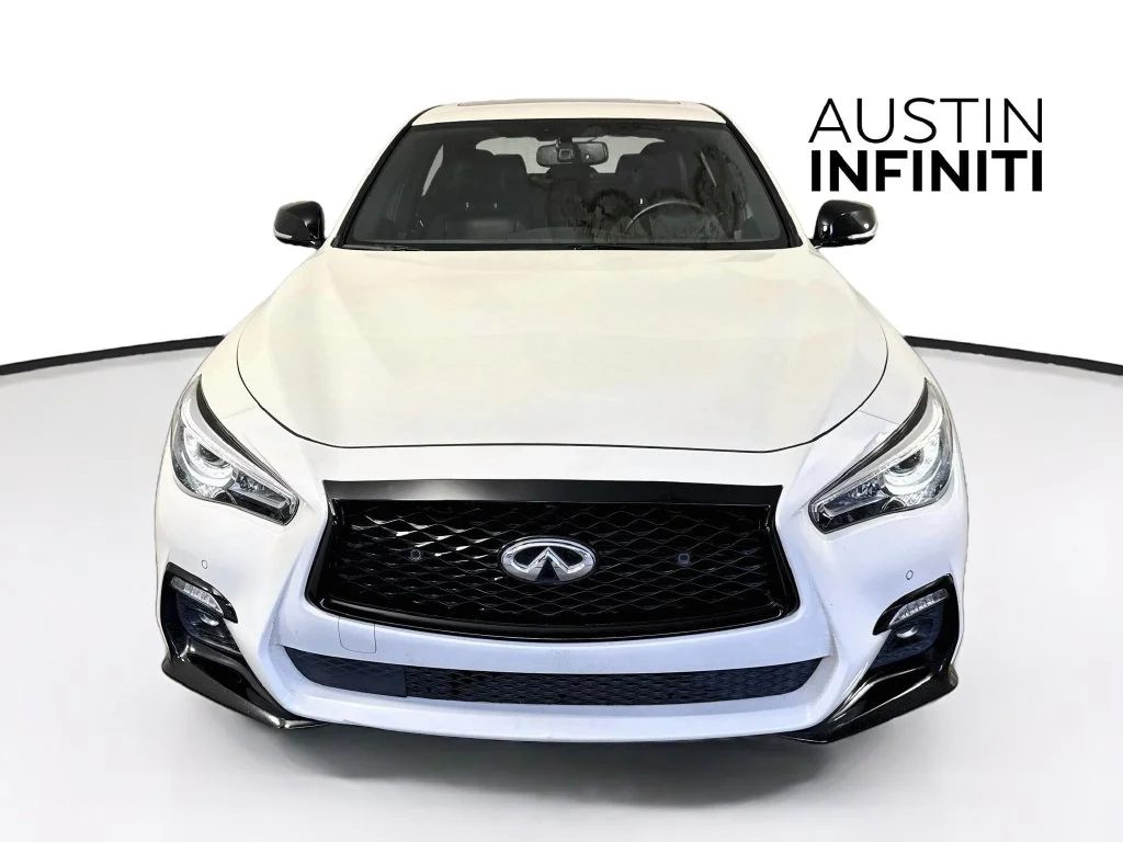 Certified Used 2023 White INFINITI Red Sport 400 image 4