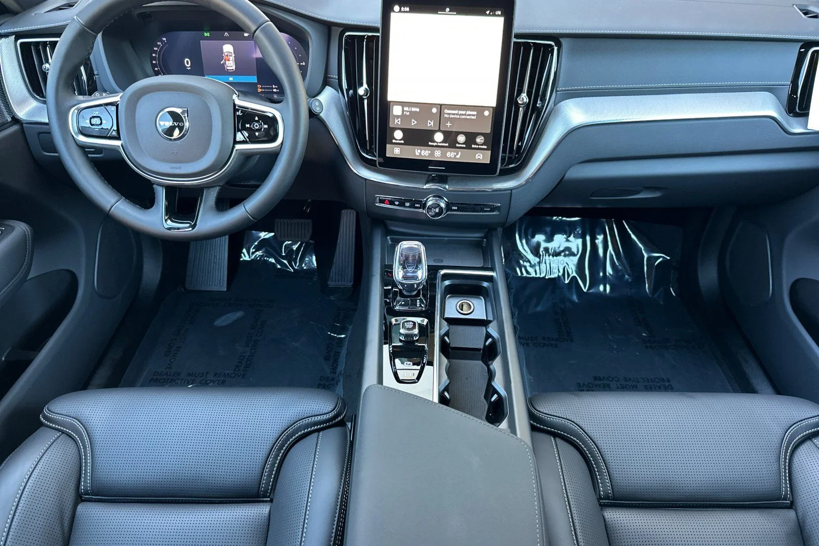 New 2026 Crystal White Volvo Ultra image 12
